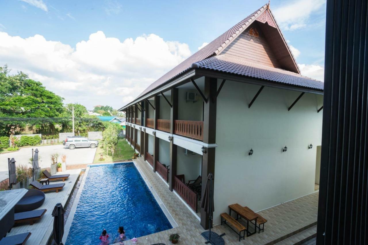 Sriananpura Hotel Chiang Mai Exterior photo