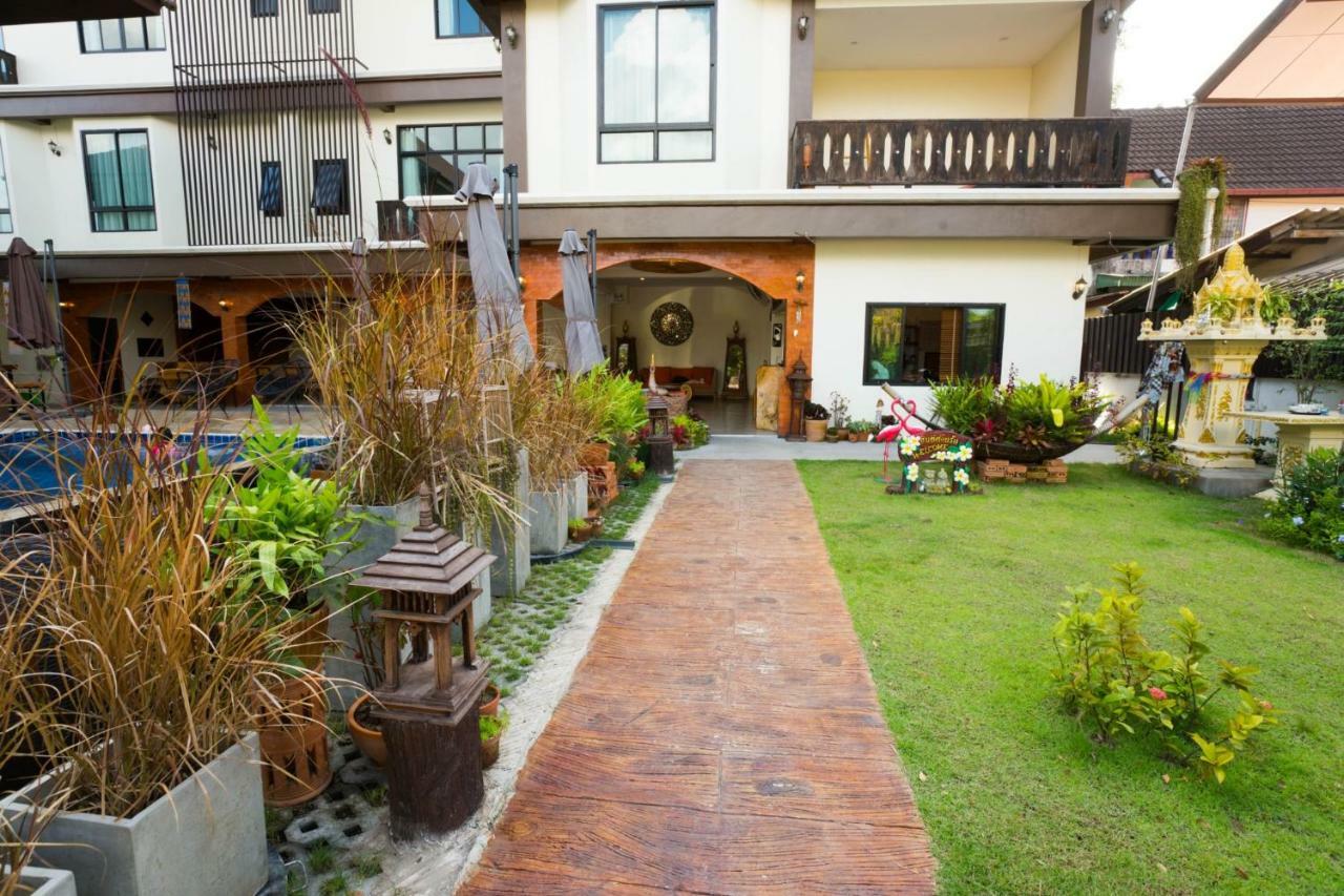 Sriananpura Hotel Chiang Mai Exterior photo